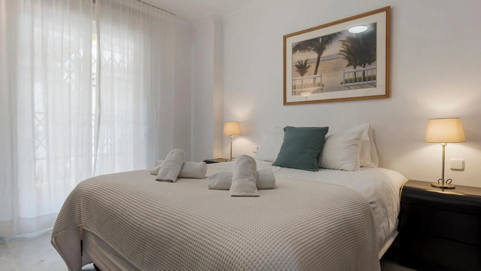 Best Location Duplex In Puerto Banus By Costarentals - Ref M40 Marbella Spanien